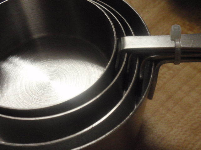 New stainless steel measuring cups!